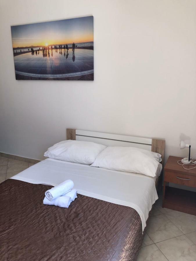 Apartmani Leona Bibinje Exterior foto